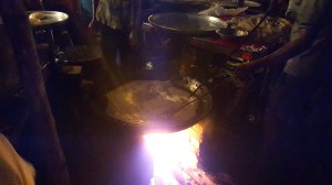 Paratha being fried, Mahim Urs Festival, Mumbai