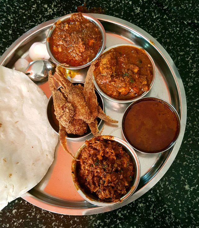 Bheja masala, mori masala, rassa, vajri masala, rice bhakri, mandeli fry at Hotel Maratha